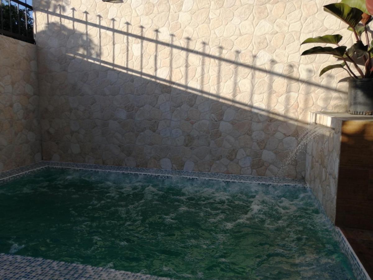 Villa Laura Jarabacoa Exterior photo